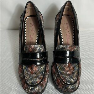 Betsey Johnson Black Heels Patent Leather Accents Glitter Pattern Size 6.5 Shoes